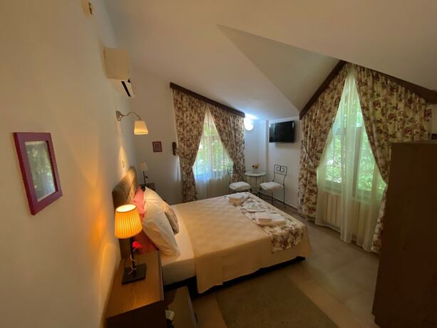 Imagen general del Larin Otel. Foto 9