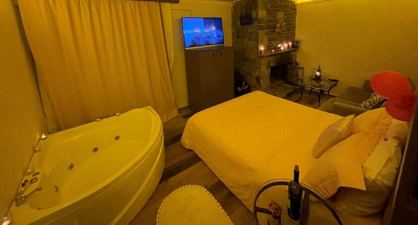 Imagen de la habitación del Larin Otel. Foto 18