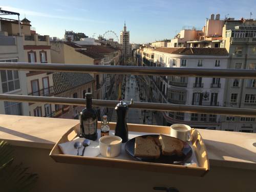 Imagen de los exteriores del Larios Suites. Foto 8