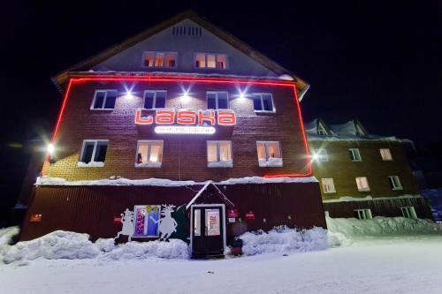 Imagen de la habitación del Laska Hotel. Foto 8