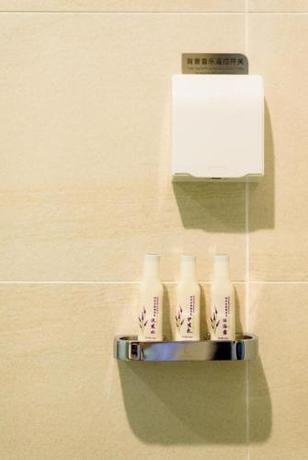 Imagen de la habitación del Lavande Hotel (Guangzhou Chimelong Shiqiao Metro Station Yifa Pedestrian Street). Foto 4