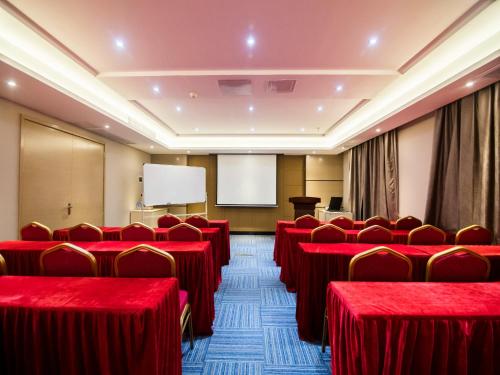 Imagen de la habitación del Lavande Hotel Jiangmen Yingbin Avenue. Foto 9