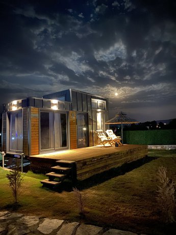 Imagen general del Lavira Tiny House Village. Foto 5
