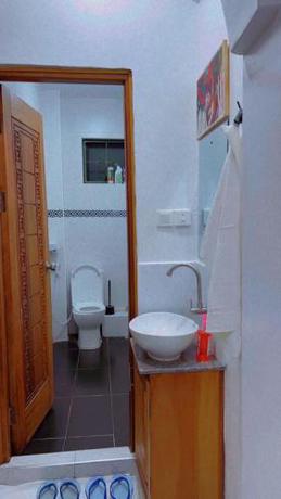 Imagen de la habitación del Lavish Bamburi Airbnb. Foto 16