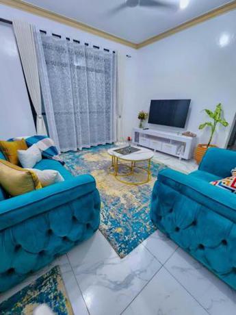 Imagen de la habitación del Lavish Bamburi Airbnb. Foto 19