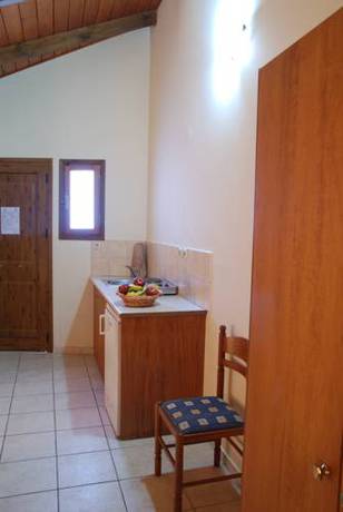 Imagen de la habitación del Lazaros Hotel Apartments. Foto 1