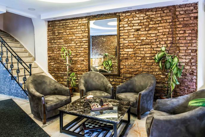 Imagen de los interiores del Lazz City Hotel. Foto 18