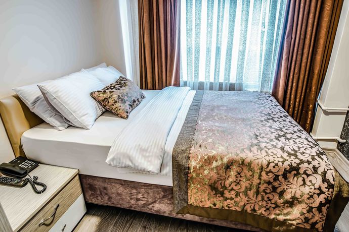 Imagen de la habitación del Lazz City Hotel. Foto 8