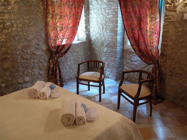 Imagen de la habitación del Le Case Antiche - Il Casale Dell'arte. Foto 1