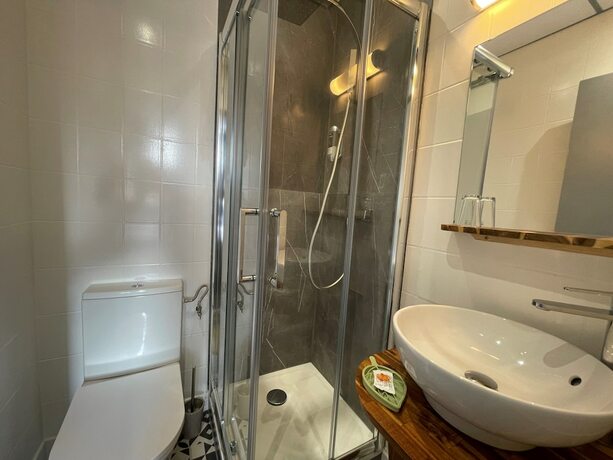 Imagen general del Le Central H&ocirc;tel Bar. Foto 2