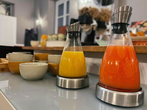 Imagen general del Le Central H&ocirc;tel Bar. Foto 4