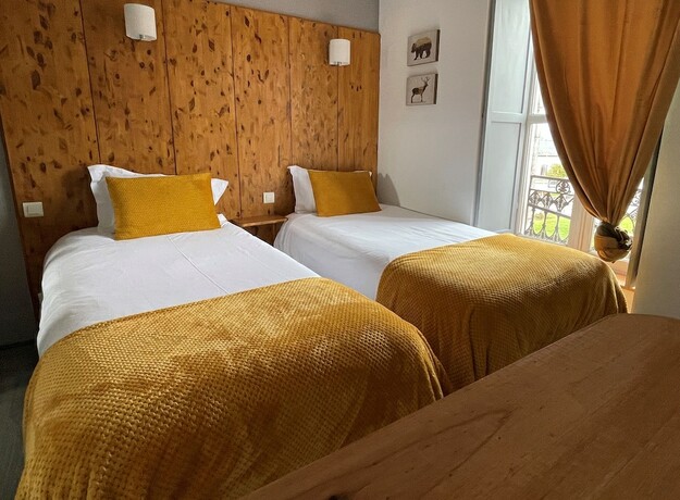 Imagen de la habitación del Le Central H&ocirc;tel Bar. Foto 19