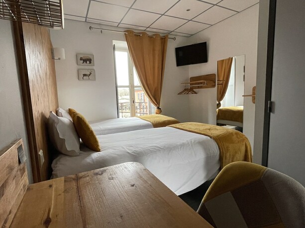 Imagen general del Le Central H&ocirc;tel Bar. Foto 7