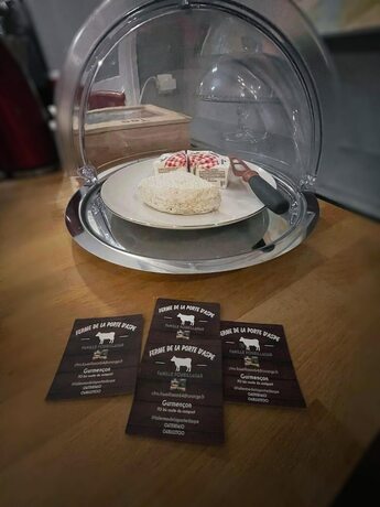 Imagen general del Le Central H&ocirc;tel Bar. Foto 11