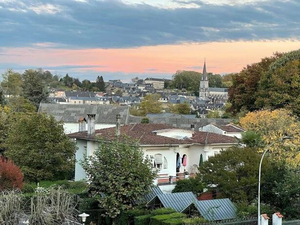 Imagen general del Le Central H&ocirc;tel Bar. Foto 16