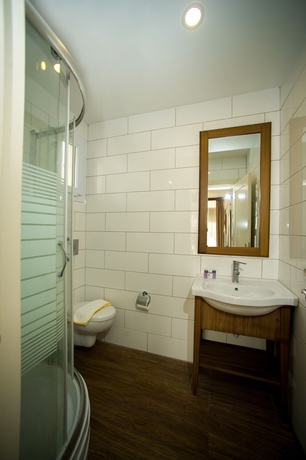 Imagen de la habitación del Le Chance Hotel and Spa. Foto 7