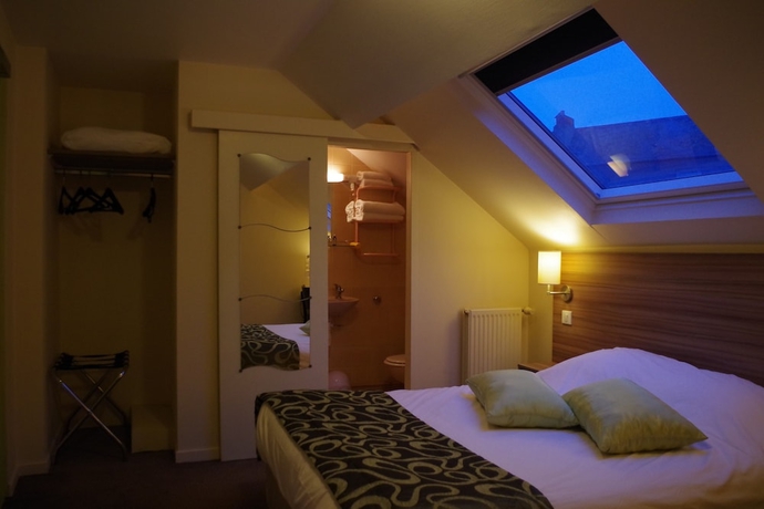 Imagen de la habitación del Le Ch&ecirc;ne Vert, Savenay. Foto 11