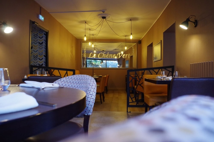 Imagen del bar/restaurante del Le Ch&ecirc;ne Vert, Savenay. Foto 4