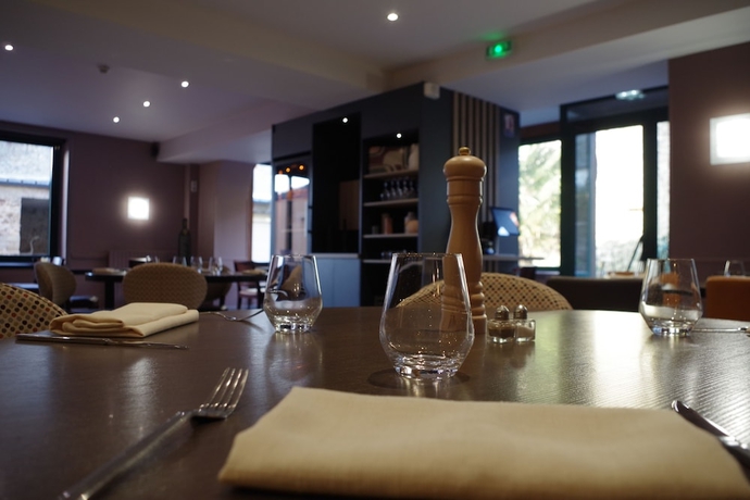 Imagen del bar/restaurante del Le Ch&ecirc;ne Vert, Savenay. Foto 7