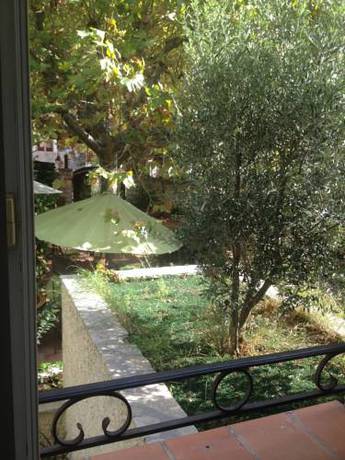 Imagen de la habitación del Le Clos Des Ar&ocirc;mes. Foto 3