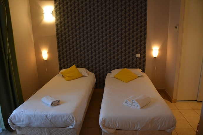 Imagen de la habitación del Le Clos Des M&eacute;di&eacute;vales. Foto 3