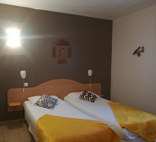 Imagen de la habitación del Le Clos Des M&eacute;di&eacute;vales. Foto 7