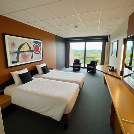 Imagen de la habitación del Le Floreal Panoramique. Foto 2