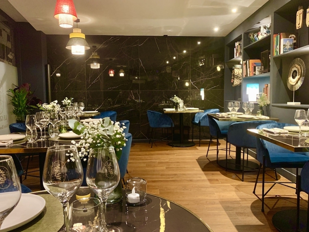 Imagen del bar/restaurante del Le Globe. Foto 4