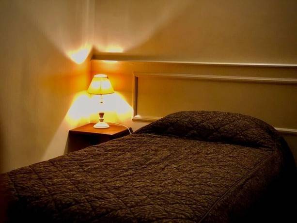 Imagen de la habitación del Le Grand H&ocirc;tel, SOUILLAC. Foto 14