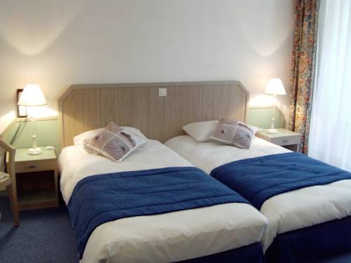 Imagen de la habitación del Le Grand Hotel, Cherbourg. Foto 13