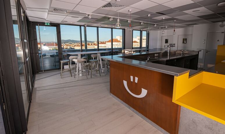 Imagen general del Le Hub Toulon. Foto 6