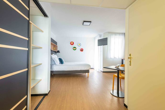 Imagen de la habitación del Le Hüb Grenoble by Privilodges. Foto 11