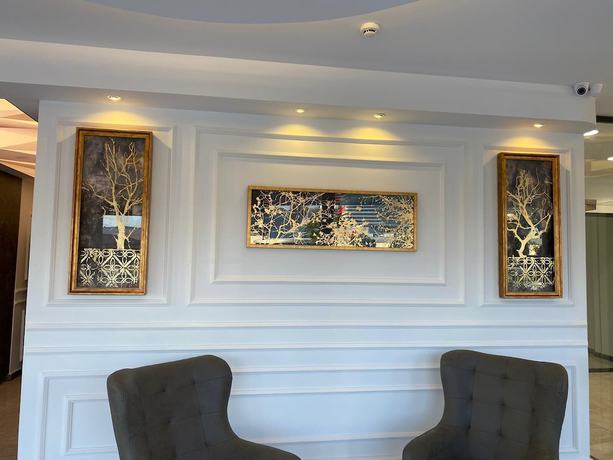 Imagen de los interiores del Le Luxe suites hotel and SPA. Foto 17