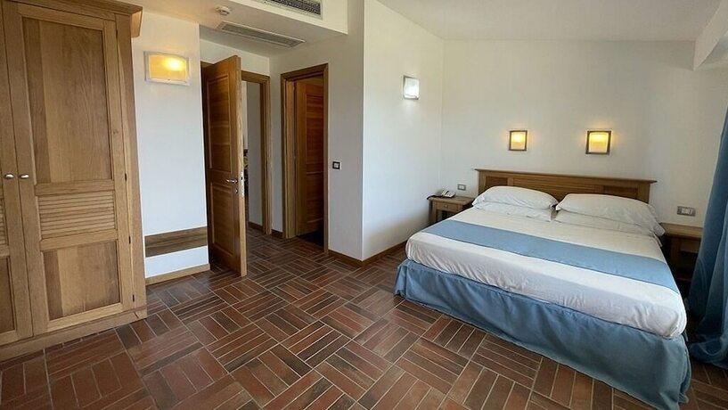 Imagen general del Le Mandrelle Beach Resort. Foto 4