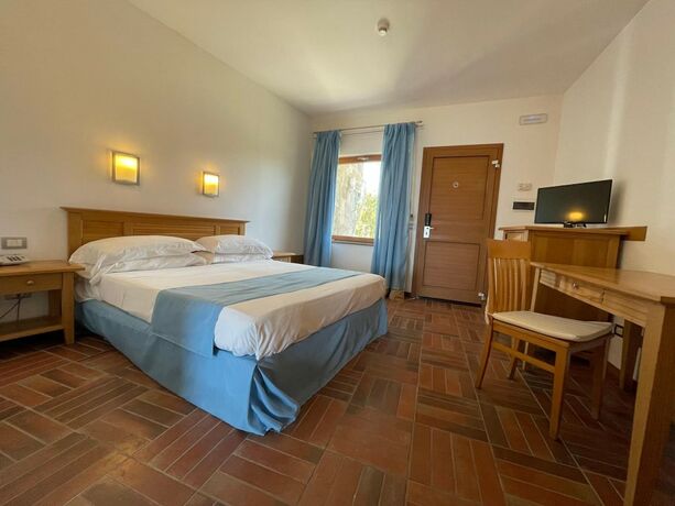 Imagen general del Le Mandrelle Beach Resort. Foto 5