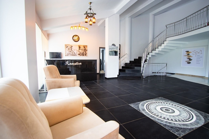 Imagen de los interiores del Le Marin. Foto 17