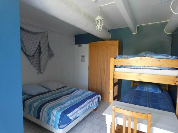 Imagen de la habitación del Le Mas du Sillot. Foto 15