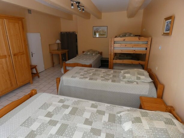 Imagen de la habitación del Le Mas du Sillot. Foto 19