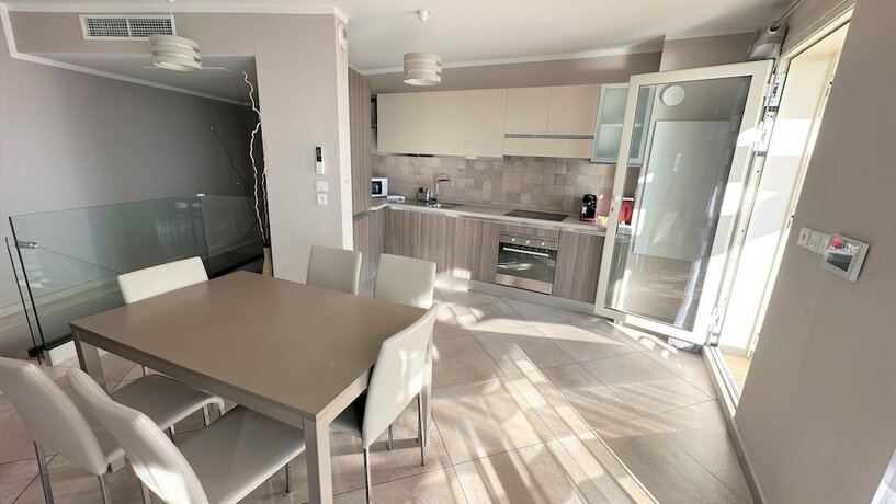 Imagen de la habitación del Le Midi 8. Foto 20