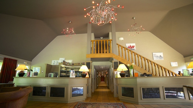 Imagen de los interiores del Le Moulin De Mombreux. Foto 17