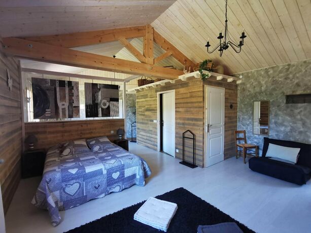 Imagen de la habitación del Le Moulin de la Fortie. Foto 14