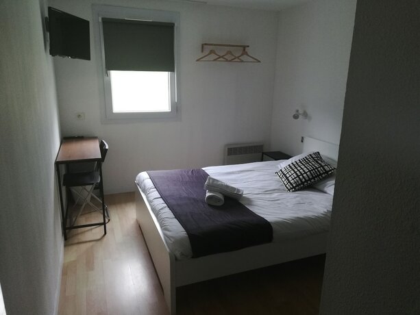 Imagen de la habitación del Le New Salin. Foto 18