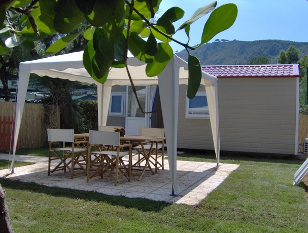Imagen de la habitación del Le Palme Village. Foto 7