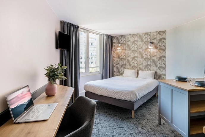 Imagen de la habitación del Le Parc 42. Foto 3