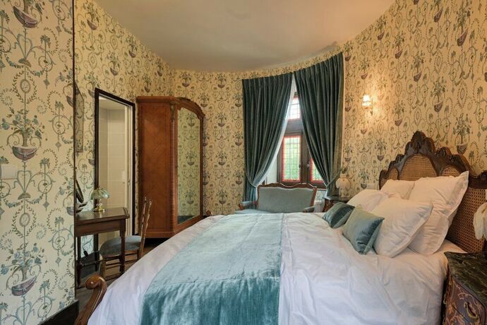 Imagen de la habitación del Le Petit Ch&acirc;teau De Barbizon. Foto 13