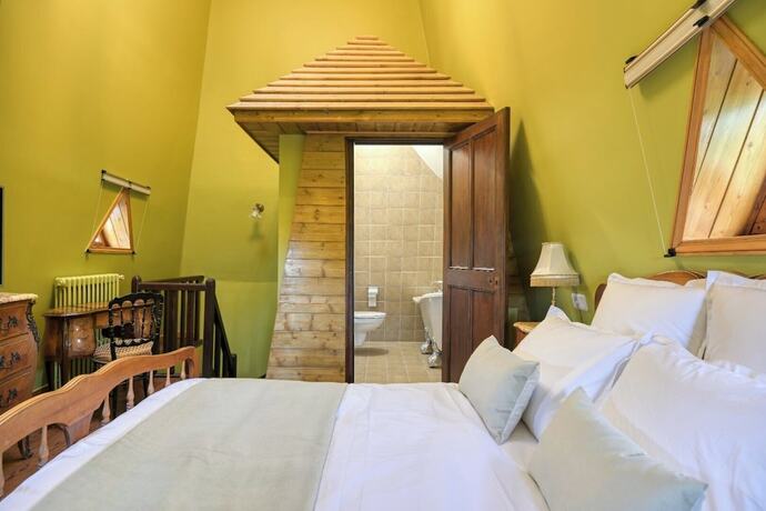 Imagen de la habitación del Le Petit Ch&acirc;teau De Barbizon. Foto 15