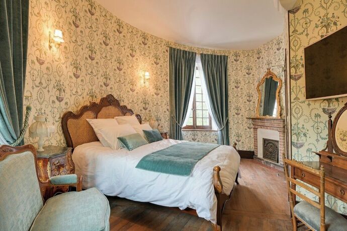 Imagen de la habitación del Le Petit Ch&acirc;teau De Barbizon. Foto 19
