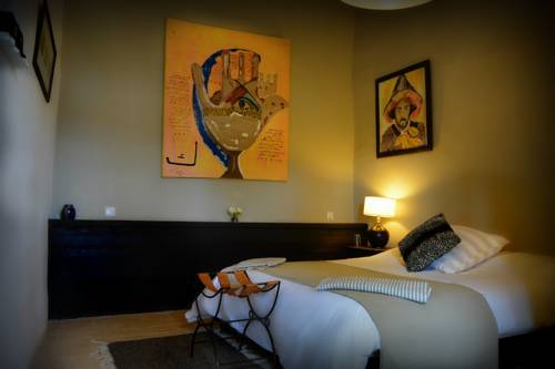 Imagen de la habitación del Le Petit H&ocirc;tel Du Flouka. Foto 10
