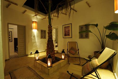 Imagen de la habitación del Le Petit H&ocirc;tel Du Flouka. Foto 11