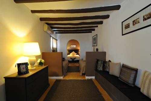 Imagen de la habitación del Le Petit H&ocirc;tel Du Flouka. Foto 12